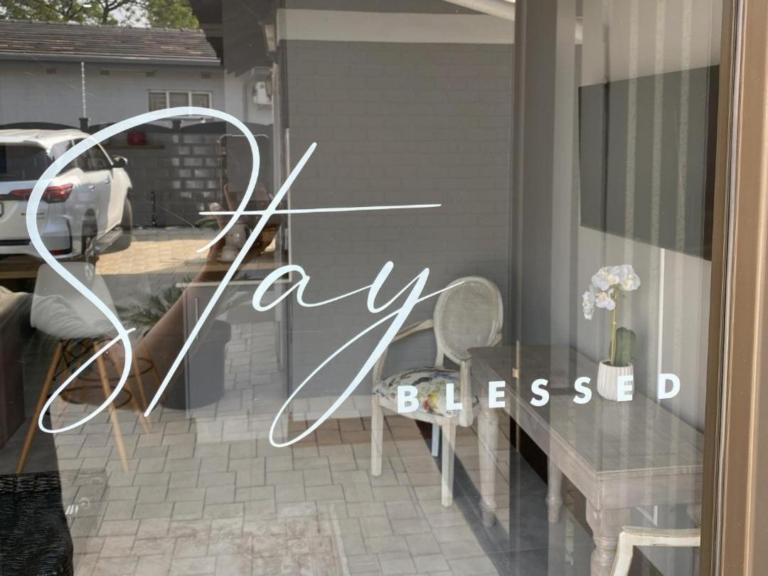 Staysure Guesthouse 阿尔伯顿 外观 照片